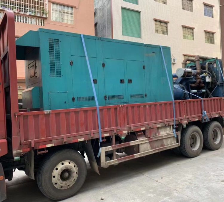 鹰手营子矿如何在不同负载率下确保 400KW 柴油发电机组的正常运行？